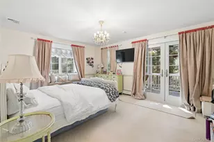 39 Cherry Ln, Syosset, NY 11791 - Photo 24