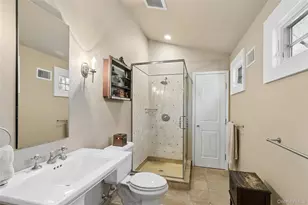39 Cherry Ln, Syosset, NY 11791 - Photo 32
