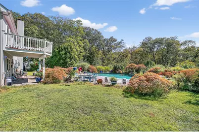 986 Cliff Avenue, Yorktown Heights, NY 10598 - Photo 38