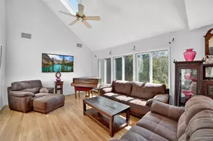 986 Cliff Ave, Yorktown Heights, NY 10598 - Photo 16