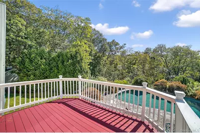 986 Cliff Avenue, Yorktown Heights, NY 10598 - Photo 20