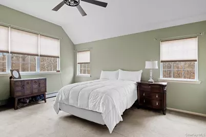 210 Weeks Avenue, Manorville, NY 11949 - Photo 18