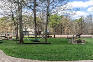 210 Weeks Ave, Manorville, NY 11949 - Photo 34