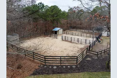 210 Weeks Avenue, Manorville, NY 11949 - Photo 36