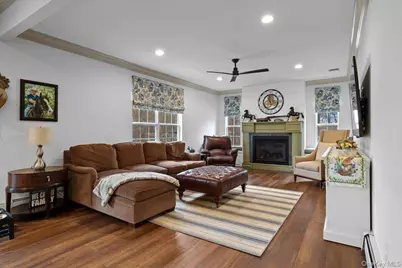 210 Weeks Avenue, Manorville, NY 11949 - Photo 8