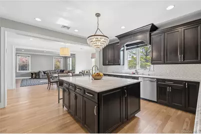 553 Derby Avenue, Woodmere, NY 11598 - Photo 10