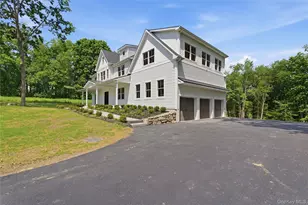 240 Mahopac Ave, Yorktown Heights, NY 10598 - Photo 4