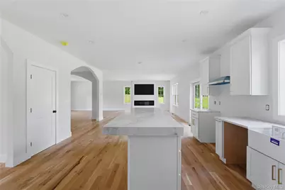240 Mahopac Avenue, Somers, NY 10598 - Photo 12