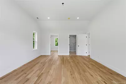 240 Mahopac Avenue, Somers, NY 10598 - Photo 24
