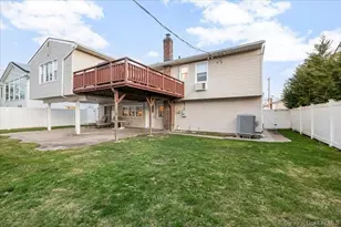 600 Hungry Harbor Rd, Woodmere, NY 11581 - Photo 28