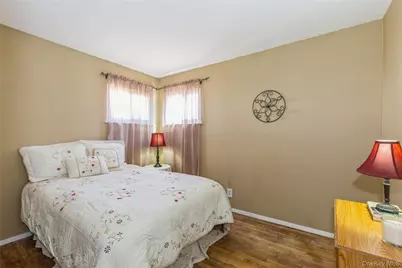 3 Grand Haven Drive, Commack, NY 11725 - Photo 12