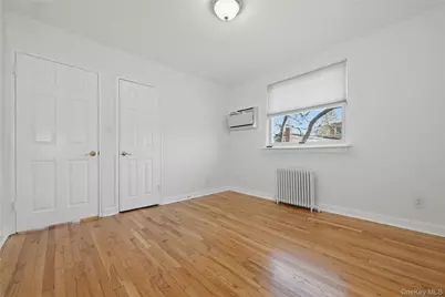 260-55 Union Turnpike #B, Glen Oaks, NY 11004 - Photo 14