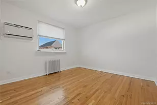 260-55 Union Tpke, Glen Oaks, NY 11004 - Photo 12