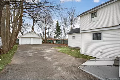 21 Maple Avenue, Port Jefferson, NY 11776 - Photo 36