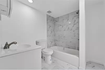 21 Maple Avenue, Port Jefferson, NY 11776 - Photo 20