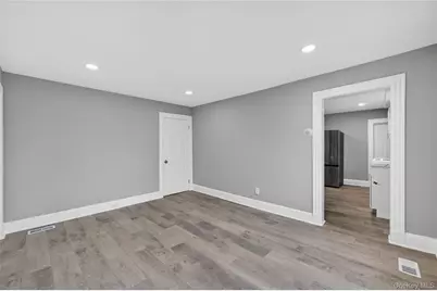 21 Maple Avenue, Port Jefferson, NY 11776 - Photo 30