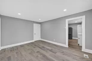 21 Maple Ave, Port Jefferson, NY 11776 - Photo 30