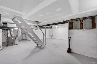 21 Maple Avenue, Port Jefferson, NY 11776 - Photo 32