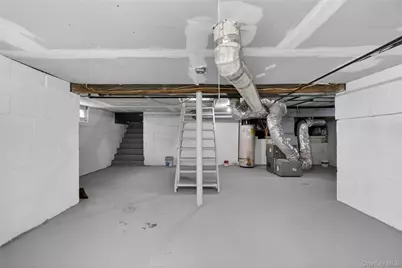 21 Maple Avenue, Port Jefferson, NY 11776 - Photo 34