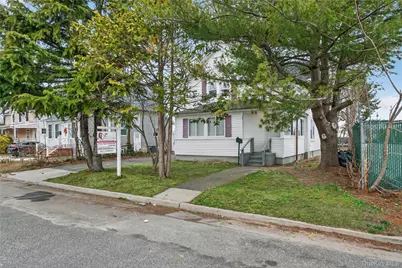 21 Maple Avenue, Port Jefferson, NY 11776 - Photo 42