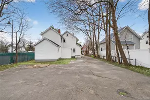 21 Maple Ave, Port Jefferson, NY 11776 - Photo 38