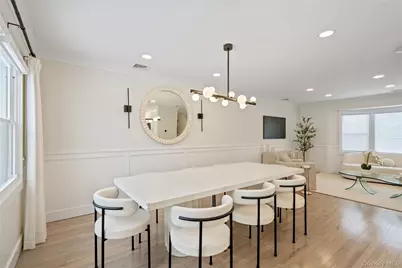 36 Stauber Drive, Plainview, NY 11803 - Photo 10