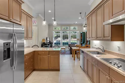 39 Hamlet Woods Drive, Saint James, NY 11780 - Photo 10