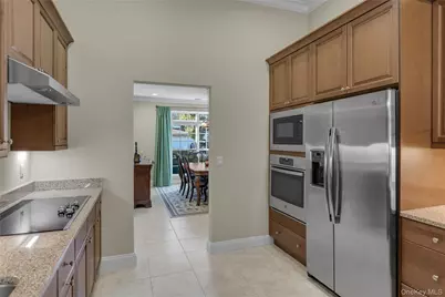 39 Hamlet Woods Drive, Saint James, NY 11780 - Photo 12