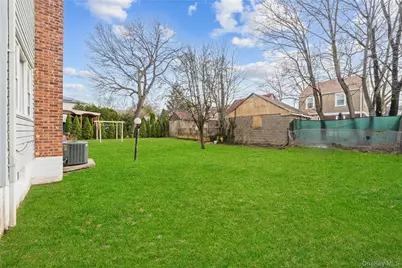 112-36 180th Street, Jamaica, NY 11433 - Photo 38