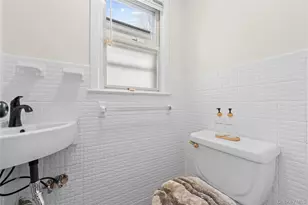 112-36 180th St, Jamaica, NY 11433 - Photo 20