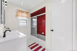 112-36 180th St, Jamaica, NY 11433 - Photo 32