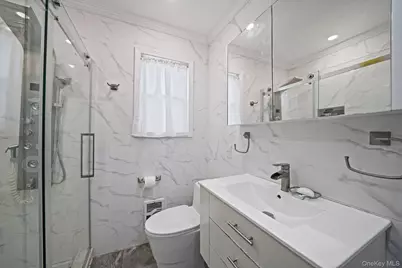 12 Edna Court, Valley Stream, NY 11580 - Photo 16