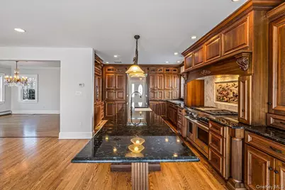 12 Davison Avenue, East Rockaway, NY 11518 - Photo 4