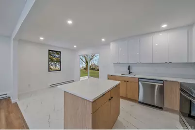 28 Nadel Drive, Riverhead, NY 11901 - Photo 8