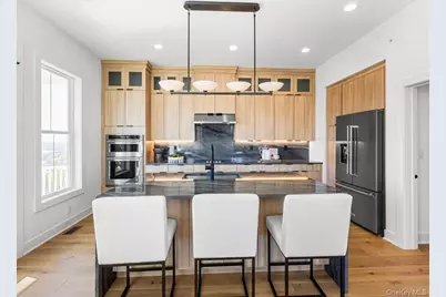 122 Captain Esposito Lane #7, Pearl River, NY 10965 - Photo 1