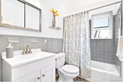 225 N Middletown Road #J, Pearl River, NY 10965 - Photo 28