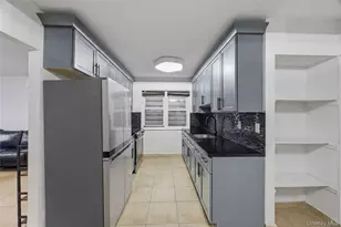 867 Kinsella St, Bronx, NY 10462 - Photo 22