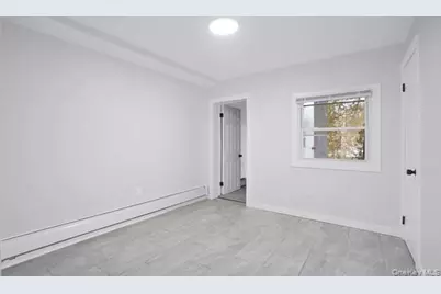 4518 Richardson Avenue, Bronx, NY 10470 - Photo 12