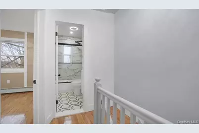 4518 Richardson Avenue, Bronx, NY 10470 - Photo 8