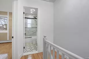 4518 Richardson Ave, Bronx, NY 10470 - Photo 8