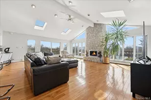 3454 Woodward St, Oceanside, NY 11572 - Photo 20