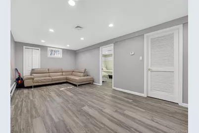 15 Victoria Drive, Airmont, NY 10901 - Photo 32