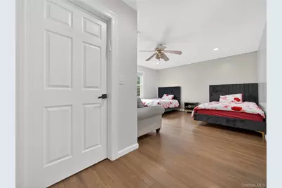 15 Victoria Drive, Airmont, NY 10901 - Photo 16