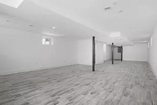 342 E 234th St, Bronx, NY 10470 - Photo 20