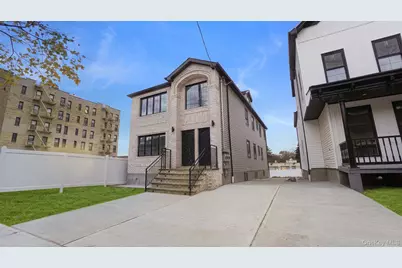 342 E 234th Street, Bronx, NY 10470 - Photo 26