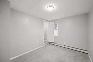 33 E Cherry St, Central Islip, NY 11722 - Photo 18