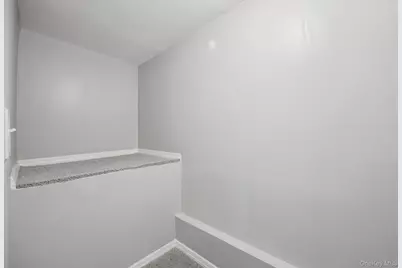 33 E Cherry Street, Central Islip, NY 11722 - Photo 20