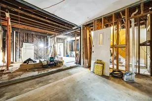 1052 McLean Ave, Yonkers, NY 10704 - Photo 6