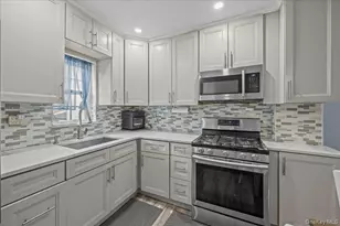 122-18 115th Ave, Ozone Park, NY 11420 - Photo 6