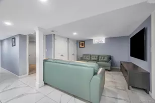 144-50 227th St, Springfield Gardens, NY 11413 - Photo 20